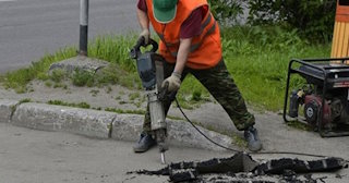 Демонтаж дорожных покрытий в Березниках - асфальтовых и бетонных покрытий от Сварной-Брз от 569 рублей
