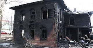 Демонтаж дома после пожара в Березниках - Быстро и надежно от Сварной-Брз от 2171 рублей