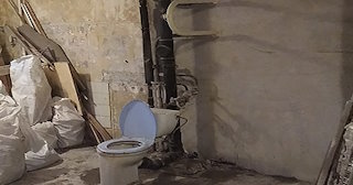 Демонтаж сантехкабины в панельном доме - цена от 1034 рублей | Сварной-Брз